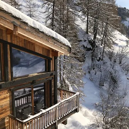 Carte Blanche Tango Charlie Chalet Tignes